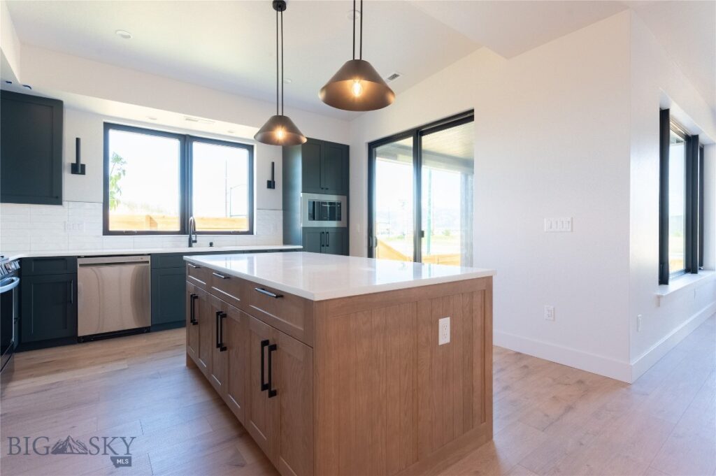 1220 Flanders Creek Avenue, Bozeman MT 59718