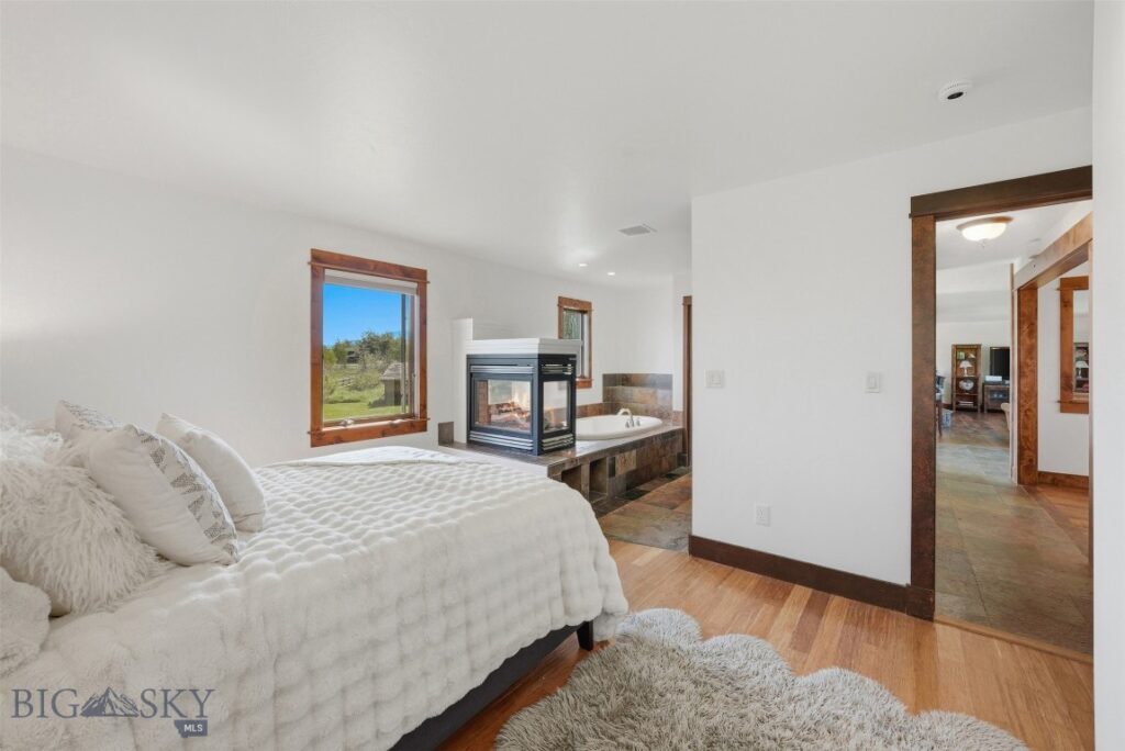 266 Cougar, Bozeman MT 59718