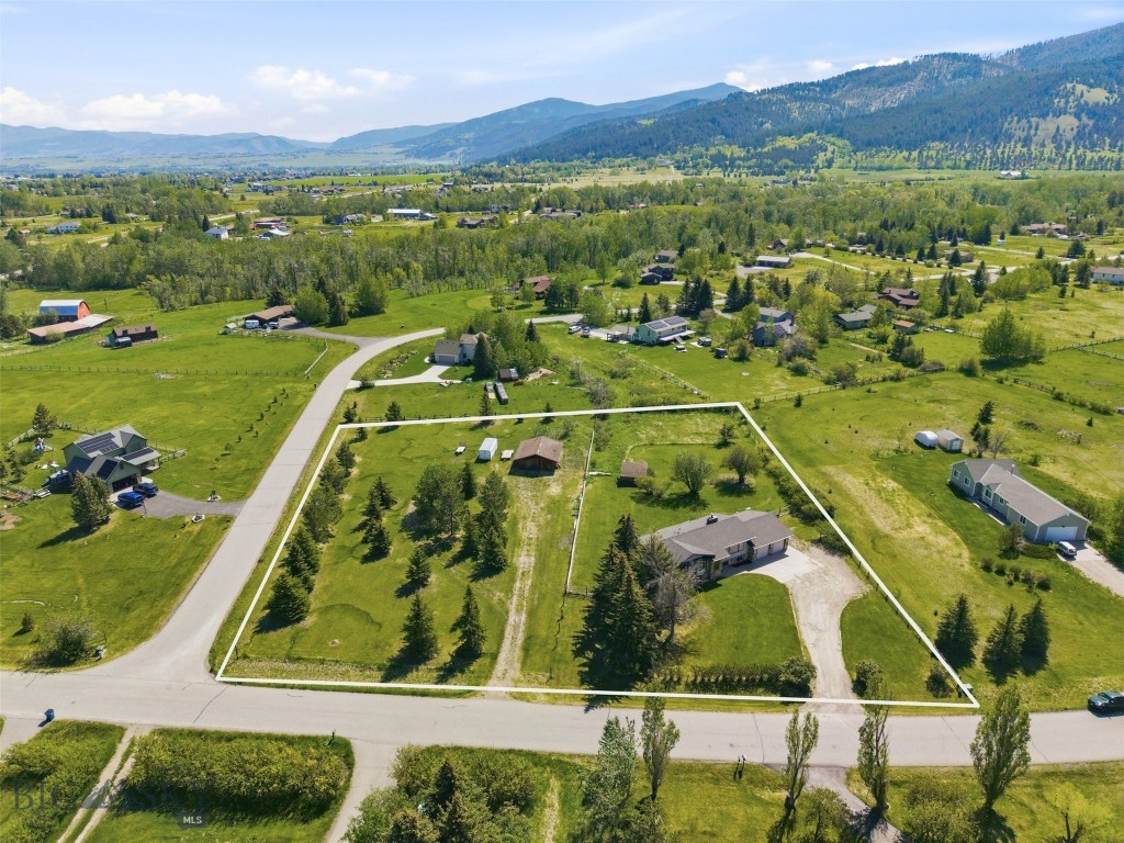 266 Cougar, Bozeman MT 59718