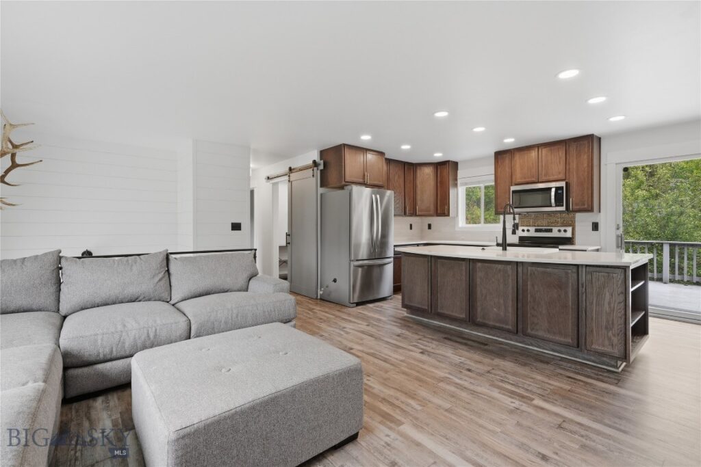 16 Arrowwood Dr, Bozeman MT 59718