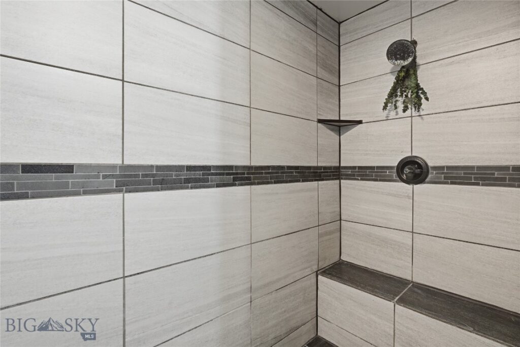 16 Arrowwood Dr, Bozeman MT 59718