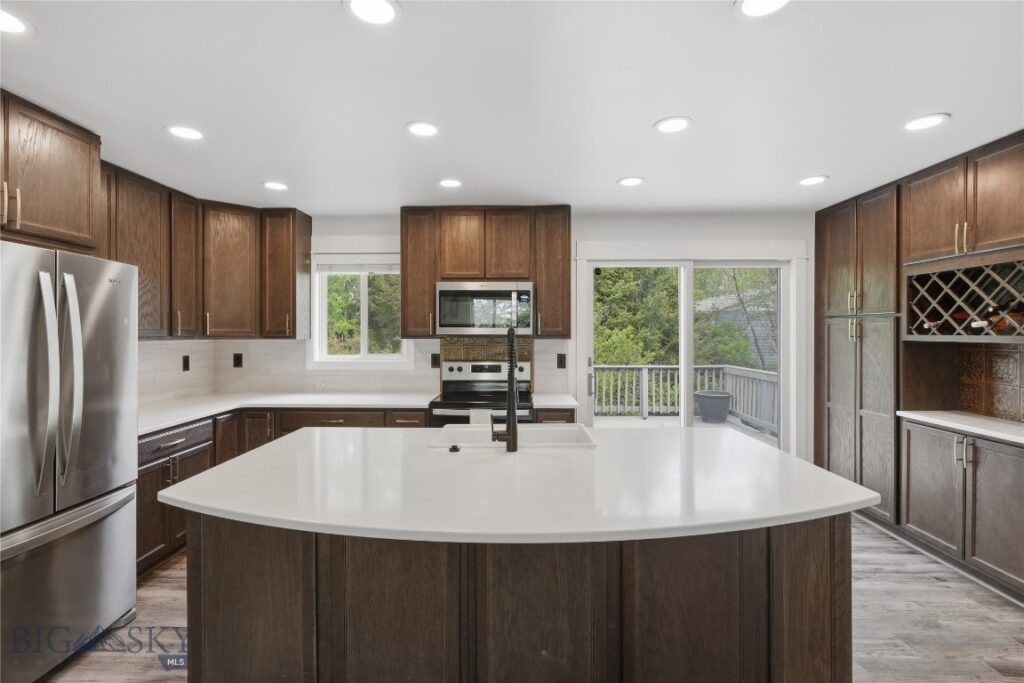 16 Arrowwood Dr, Bozeman MT 59718