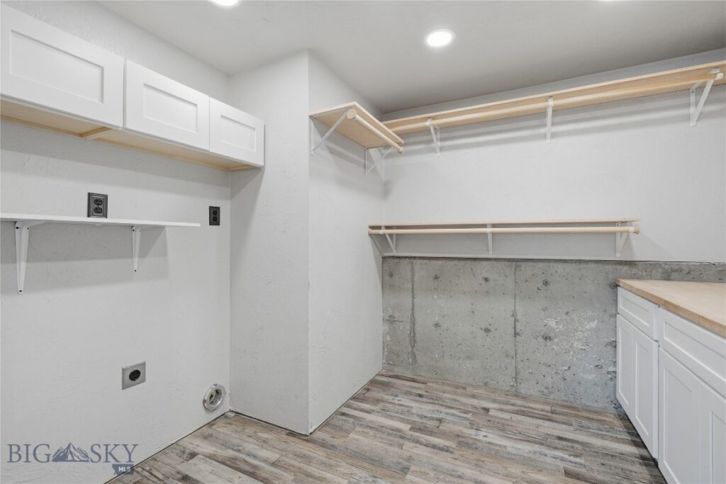 16 Arrowwood Dr, Bozeman MT 59718