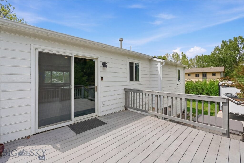 16 Arrowwood Dr, Bozeman MT 59718