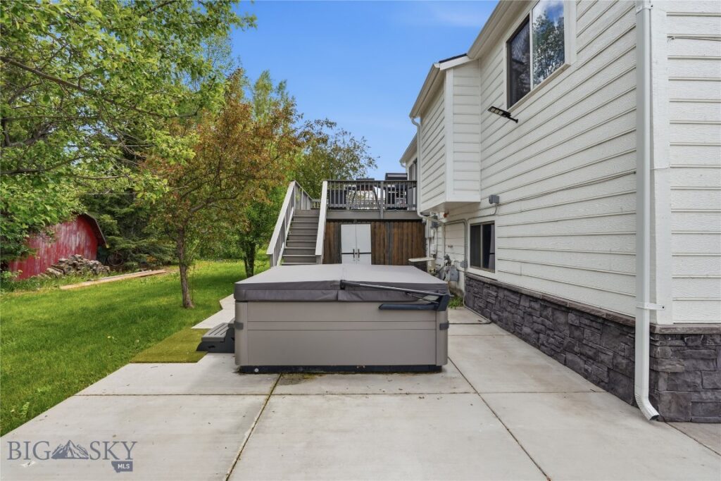 16 Arrowwood Dr, Bozeman MT 59718