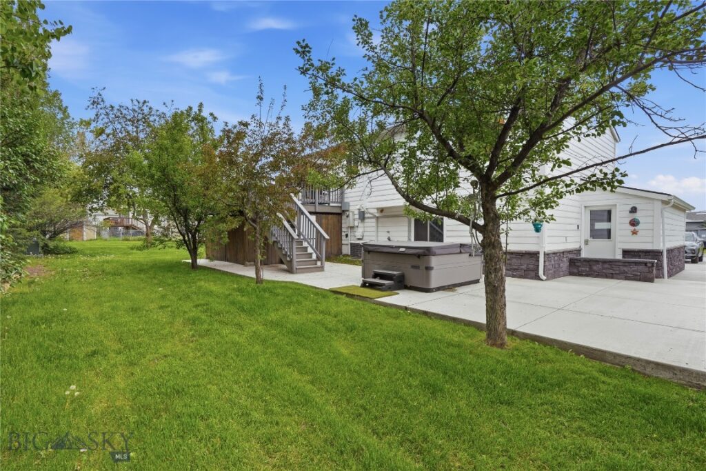 16 Arrowwood Dr, Bozeman MT 59718