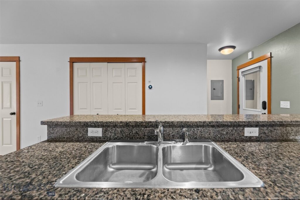 481 N Ferguson Avenue, Bozeman MT 59718