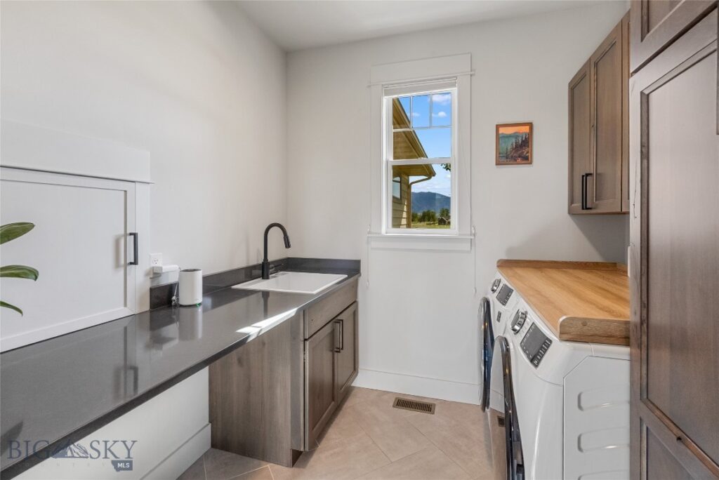 52 Dry Fly Lane, Bozeman MT 59718