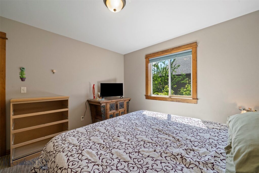 399 Ramshorn Peak Lane, Bozeman MT 59718