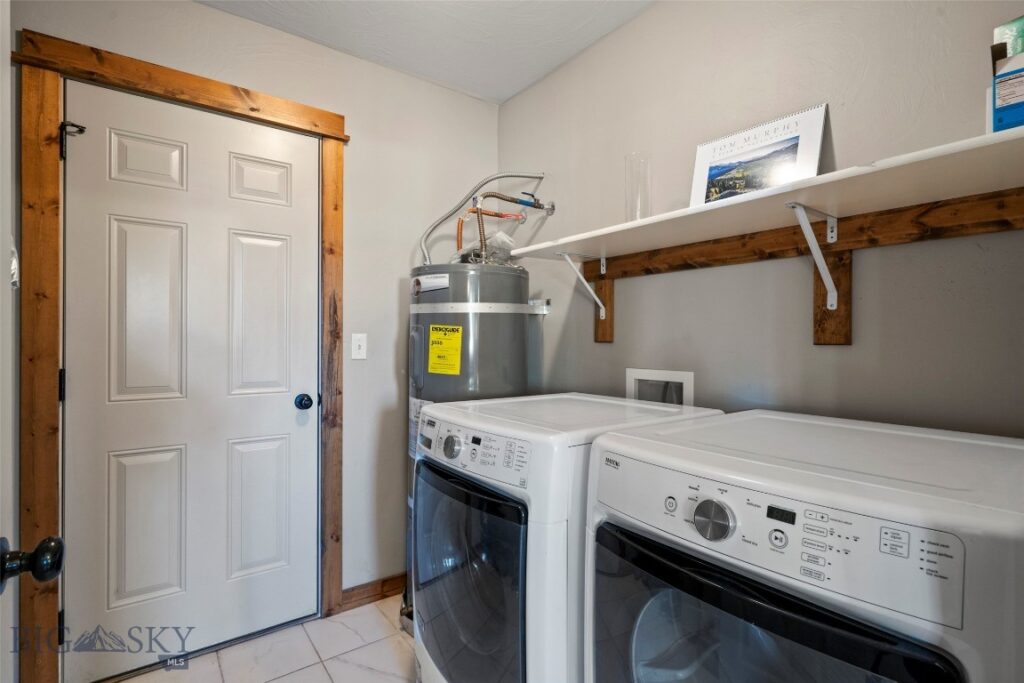 399 Ramshorn Peak Lane, Bozeman MT 59718