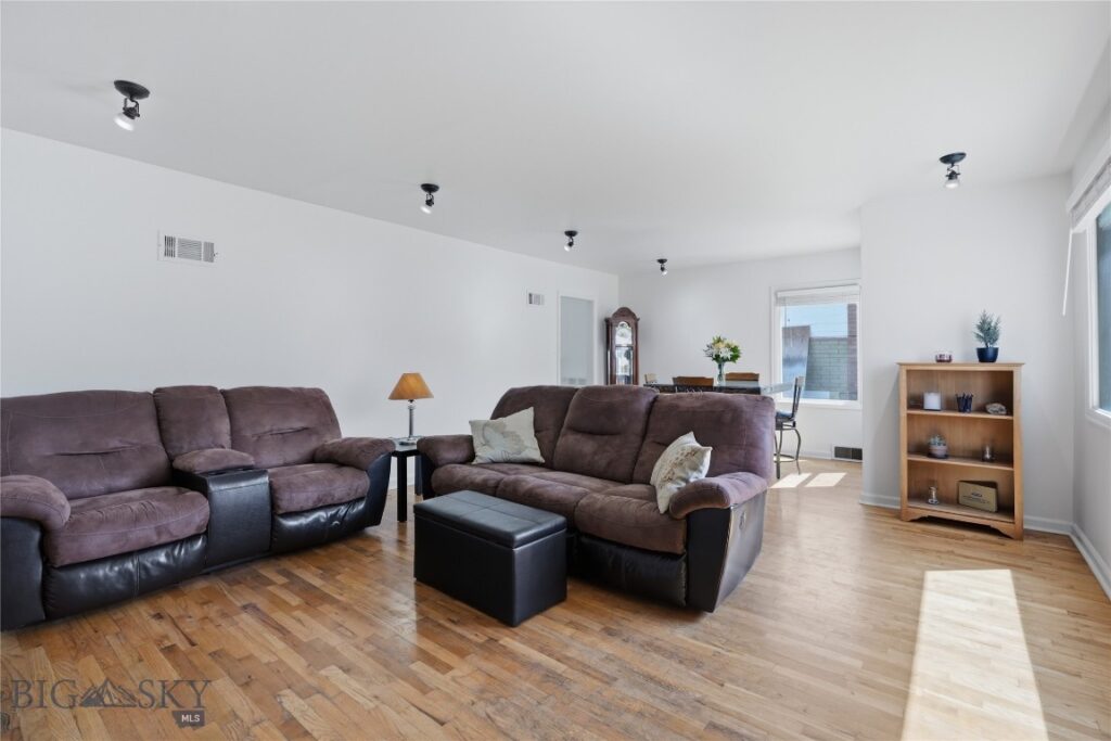 718 S 14th Avenue, Bozeman MT 59715