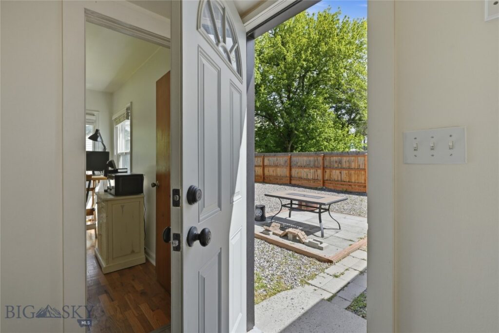718 S 14th Avenue, Bozeman MT 59715