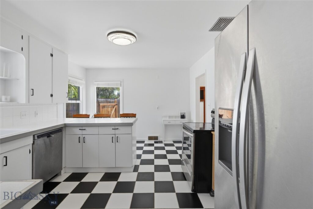 718 S 14th Avenue, Bozeman MT 59715