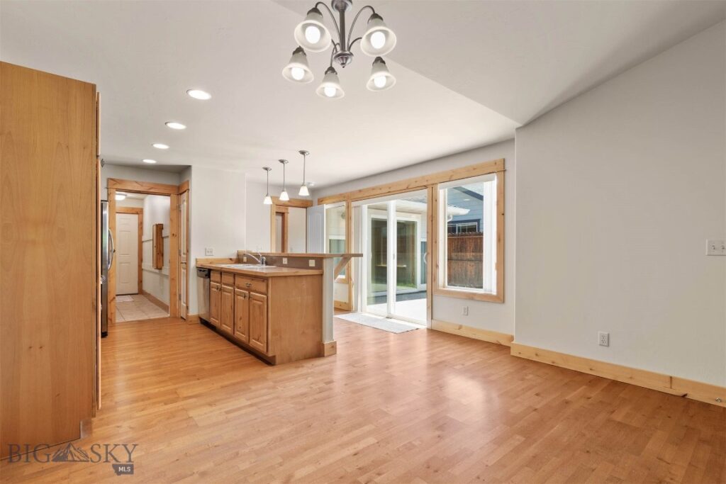 986 Flanders Creek, Bozeman MT 59718