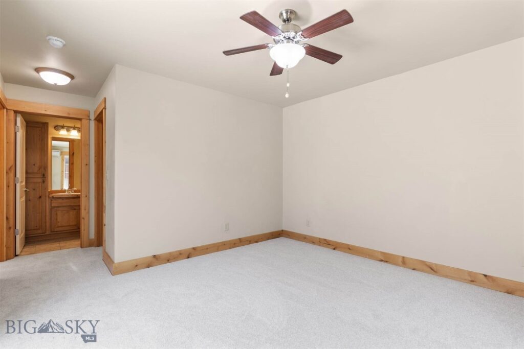986 Flanders Creek, Bozeman MT 59718