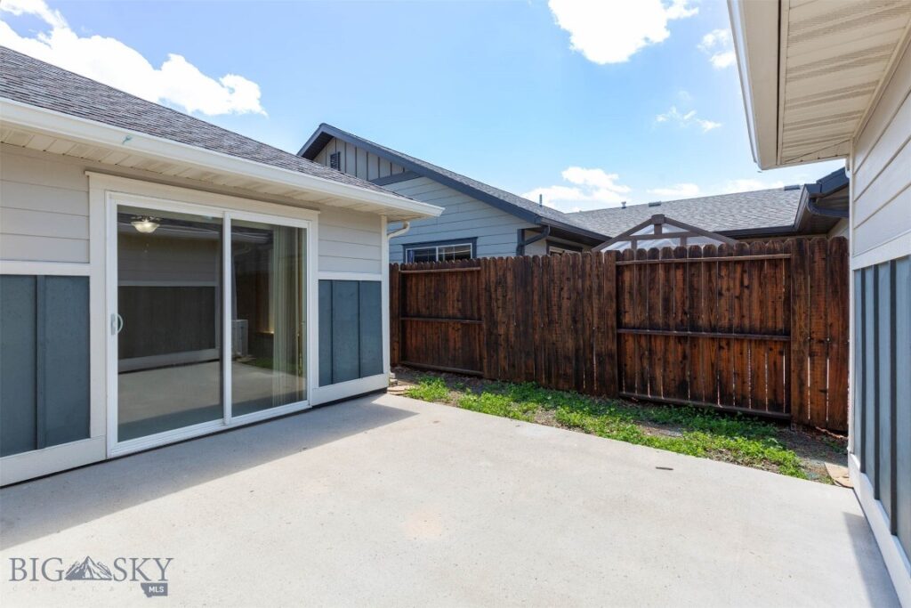 986 Flanders Creek, Bozeman MT 59718