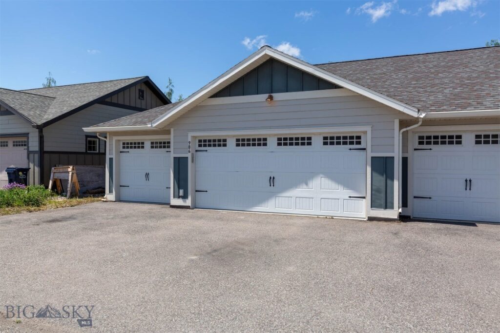 986 Flanders Creek, Bozeman MT 59718