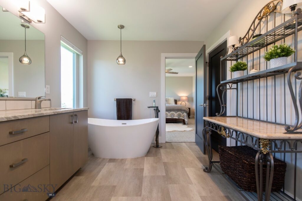 121 Laura Court, Bozeman MT 59718