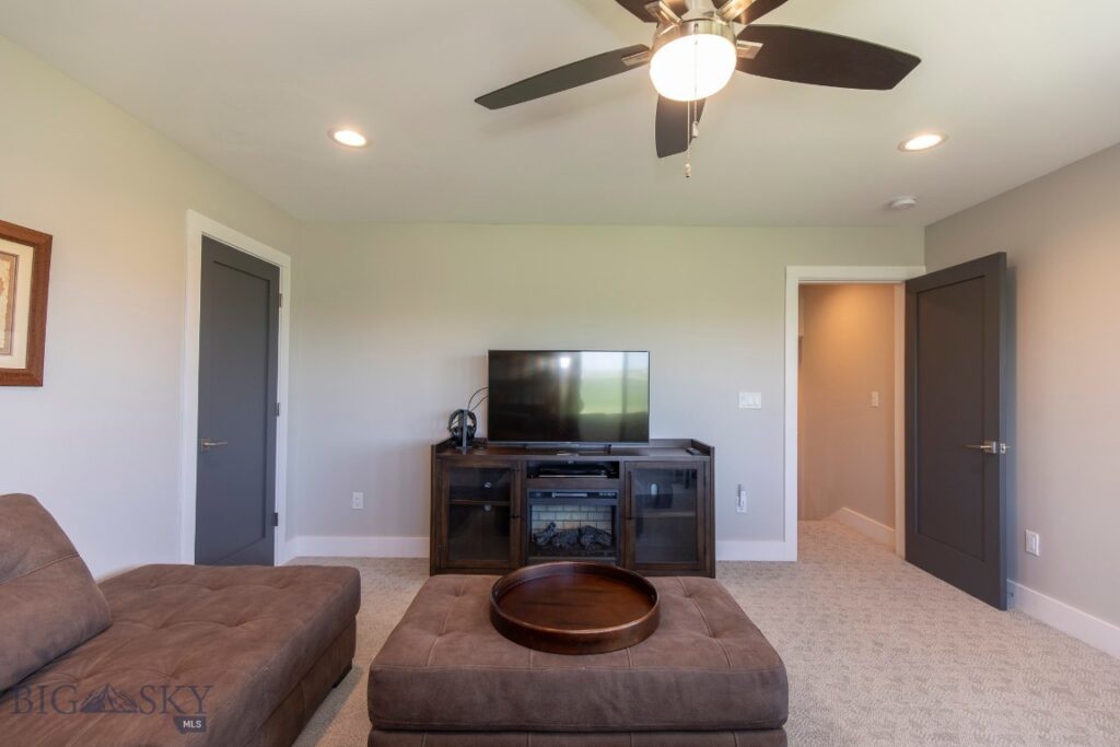 121 Laura Court, Bozeman MT 59718
