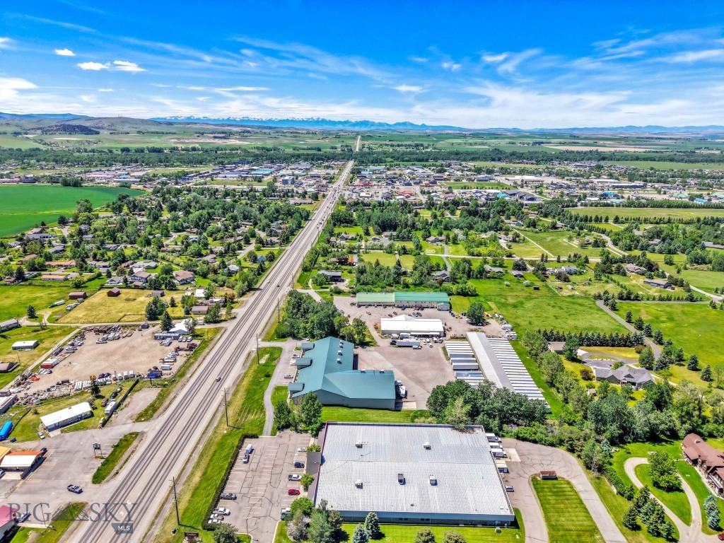 8247 Huffine Lane, Bozeman MT 59718