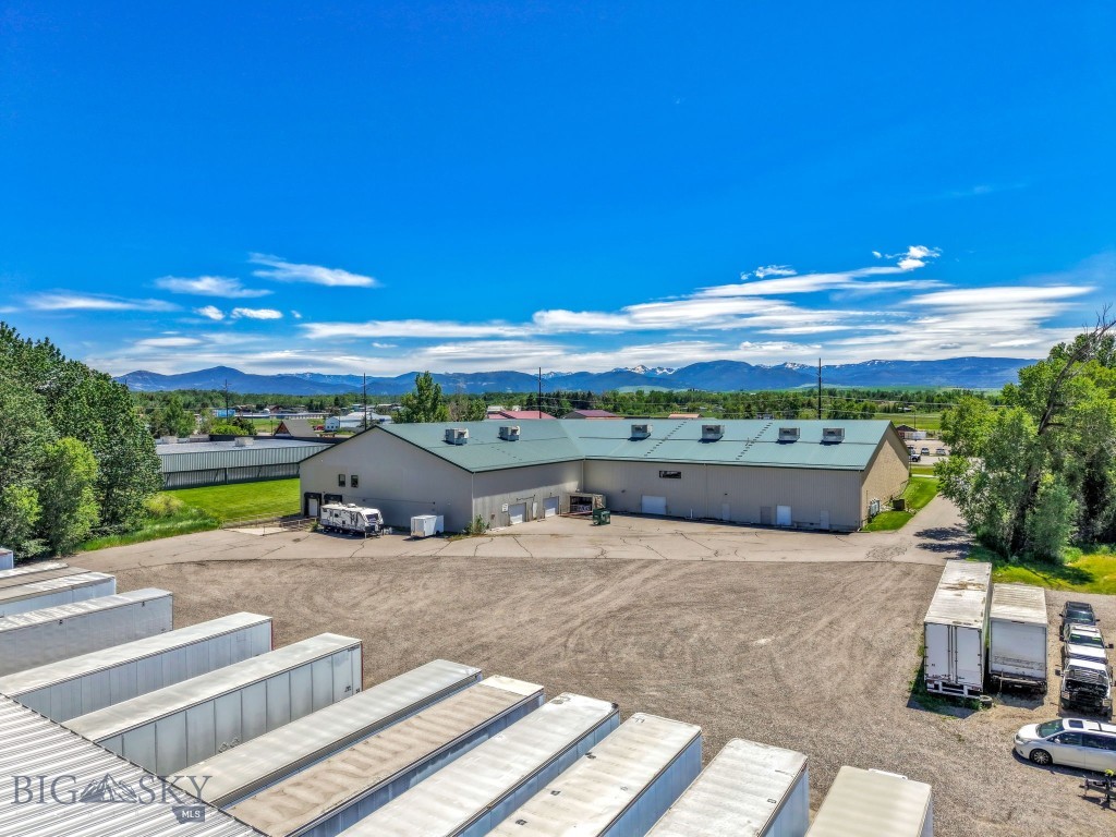 8247 Huffine Lane, Bozeman MT 59718