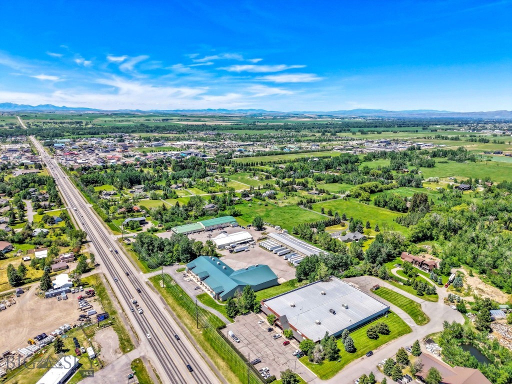 8247 Huffine Lane, Bozeman MT 59718