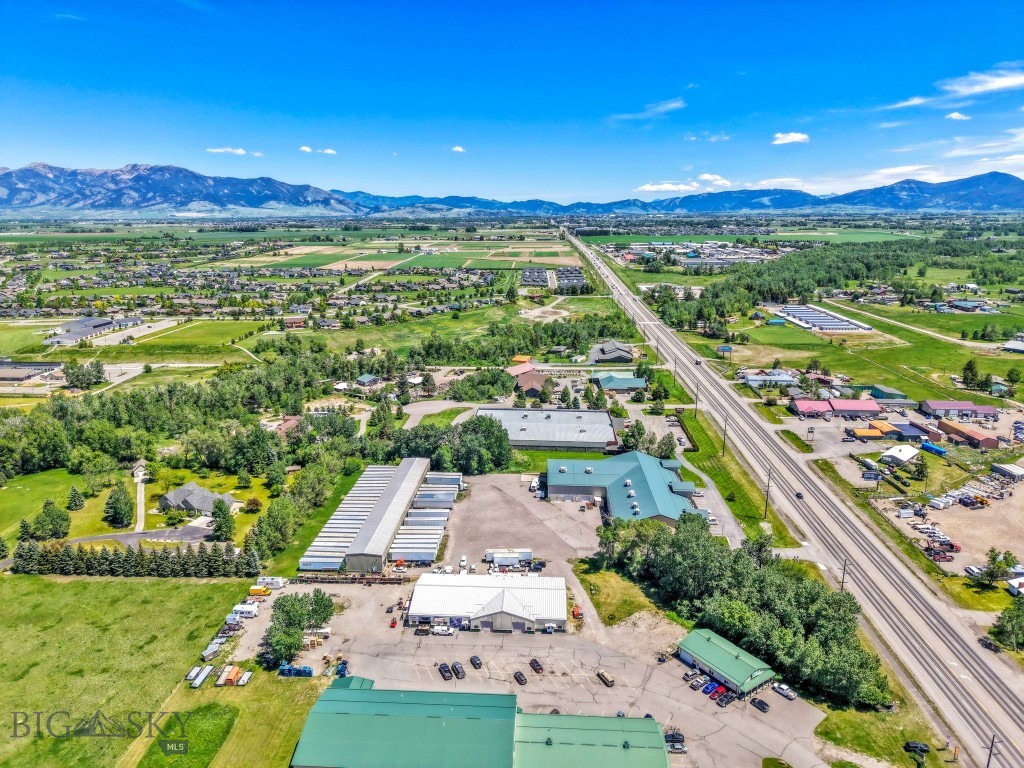 8247 Huffine Lane, Bozeman MT 59718