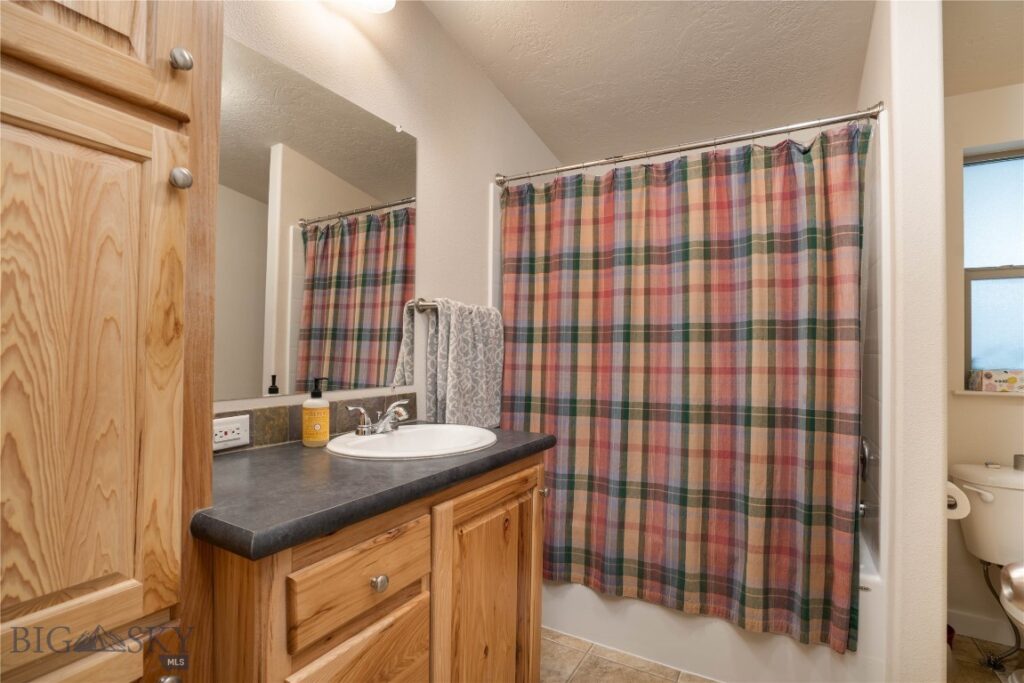 770 McReynolds Road, Bozeman MT 59718