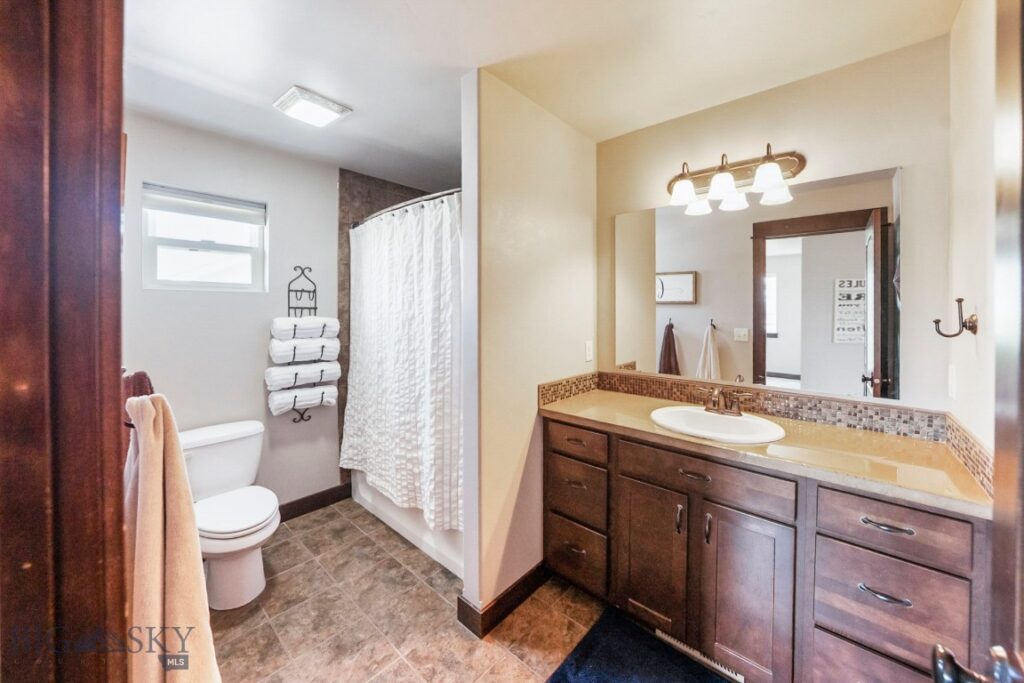 4767 Victory Street, Bozeman MT 59718
