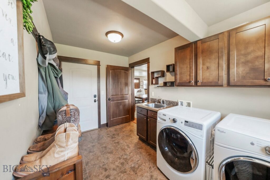 4767 Victory Street, Bozeman MT 59718