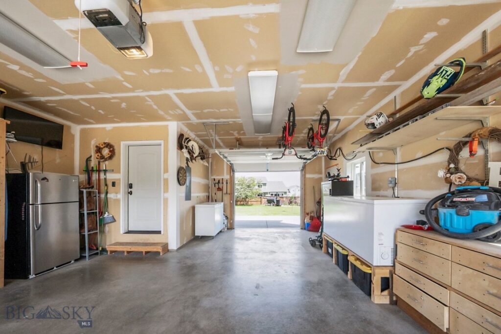 4767 Victory Street, Bozeman MT 59718