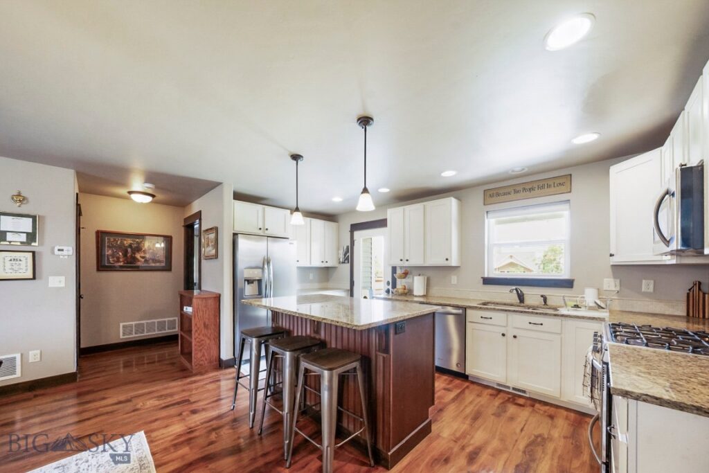 4767 Victory Street, Bozeman MT 59718