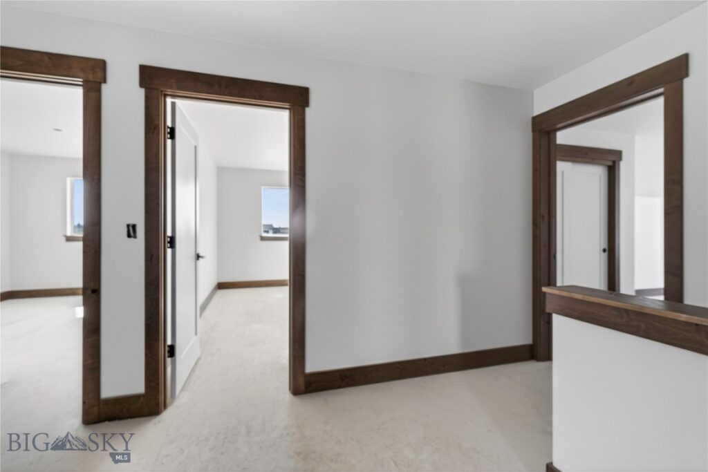 215 Sage Grouse Drive, Bozeman MT 59718