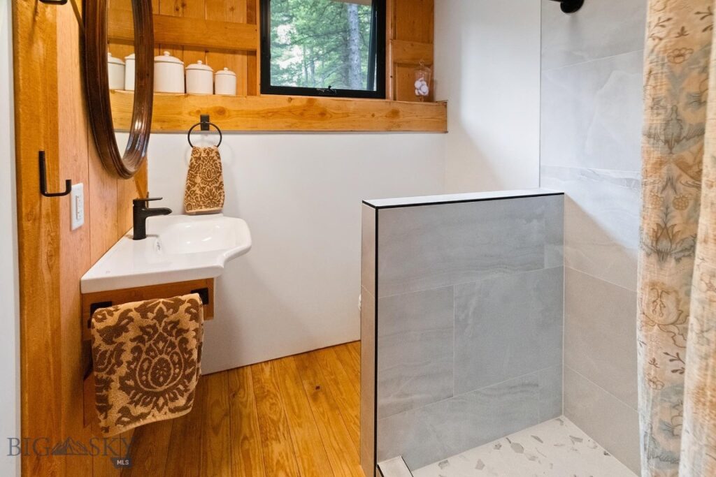 9440 Saddle Mountain Road, Bozeman MT 59715