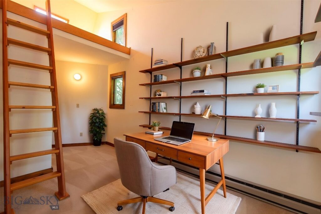 1811 S Black Avenue, Bozeman MT 59715