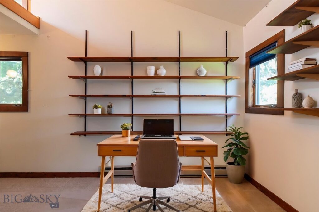 1811 S Black Avenue, Bozeman MT 59715