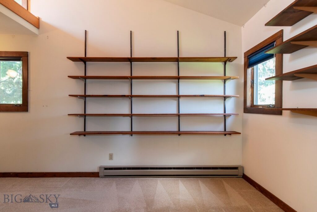 1811 S Black Avenue, Bozeman MT 59715