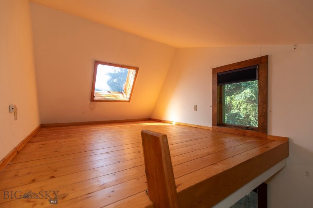 1811 S Black Avenue, Bozeman MT 59715
