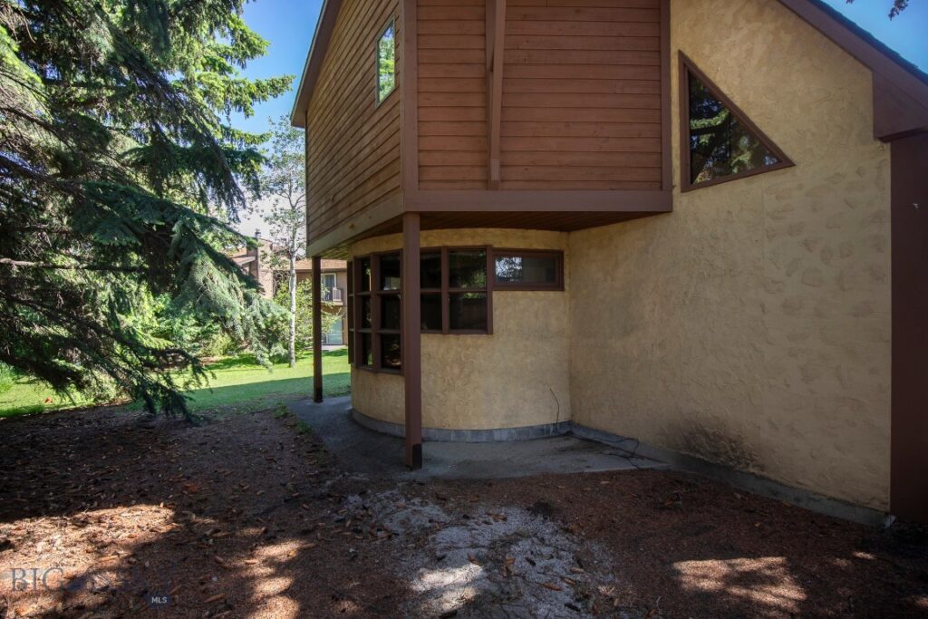 1811 S Black Avenue, Bozeman MT 59715