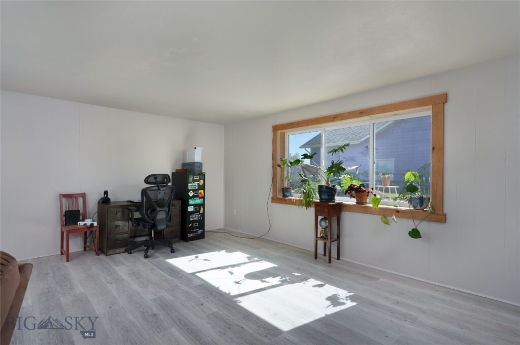 1104 S Pinecrest Drive, Bozeman MT 59715