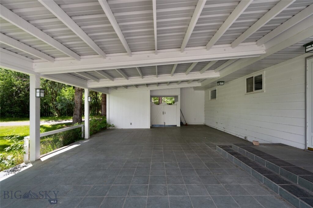 2890 Springhill Road, Bozeman MT 59718