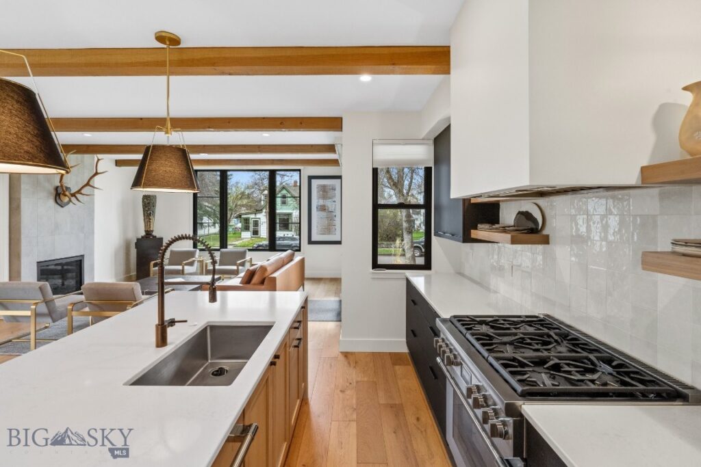 208 S 3rd Avenue, Bozeman MT 59715