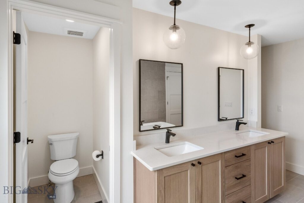 208 S 3rd Avenue, Bozeman MT 59715