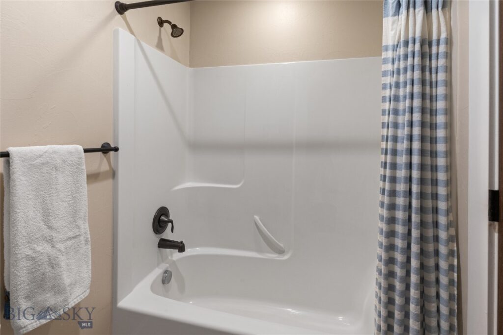 288 Parklands Trail, Bozeman MT 59718