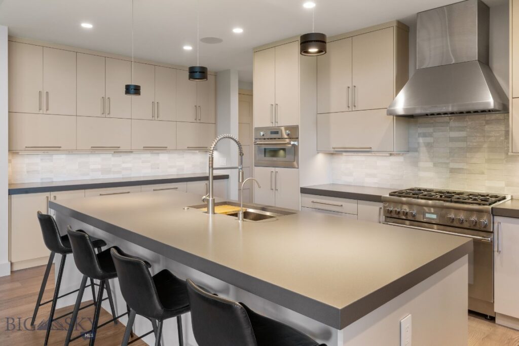 480 Brave Heart, Bozeman MT 59718