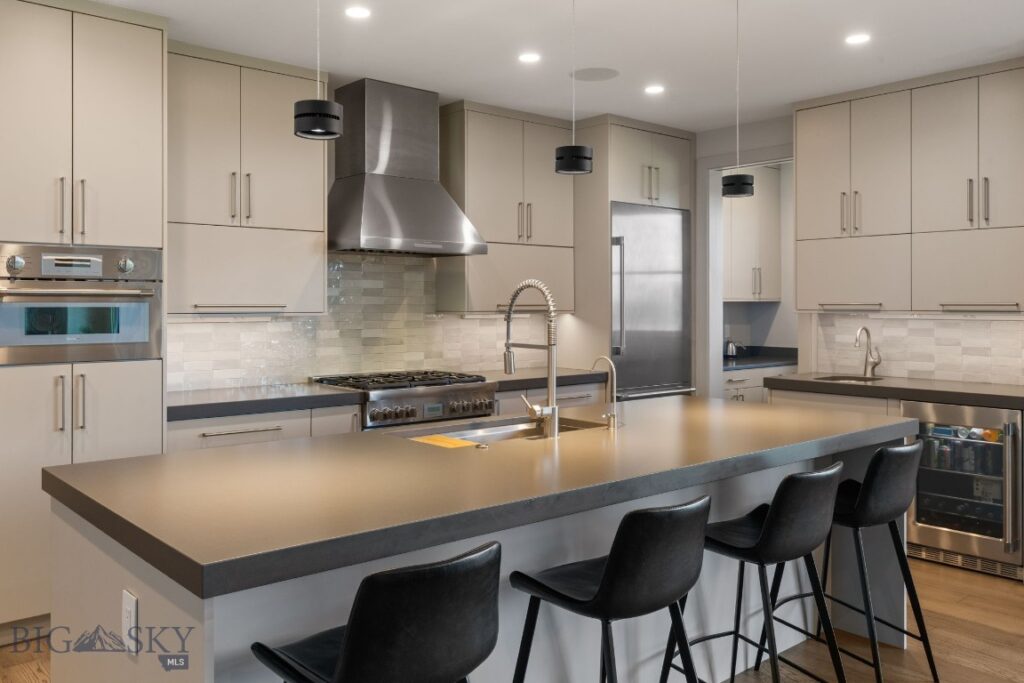 480 Brave Heart, Bozeman MT 59718