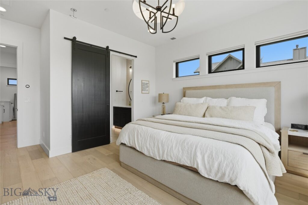 284 Riparian Way, Bozeman MT 59718