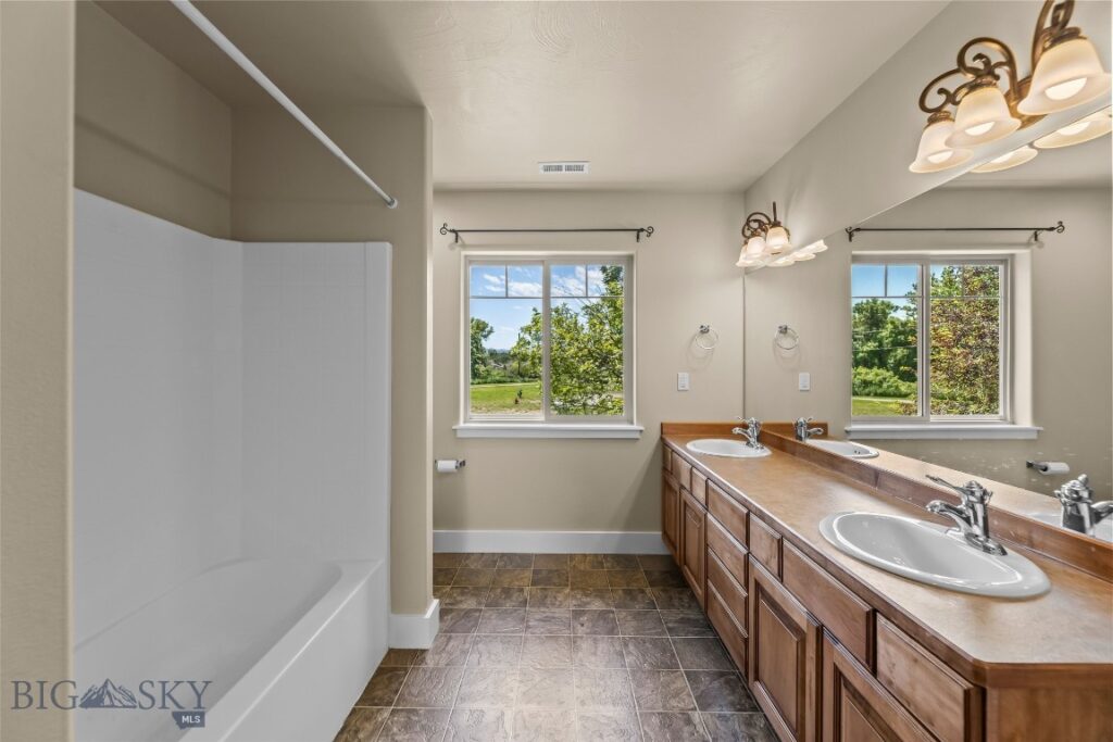 2863 N 27th, Bozeman MT 59718