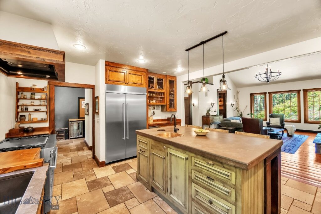 141 Old Timber Way, Bozeman MT 59718