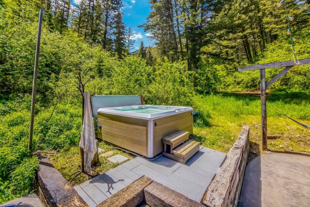 141 Old Timber Way, Bozeman MT 59718